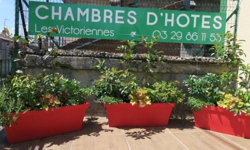 Les Victoriennes Bed & Breakfast Verdun-sur-Meuse Екстериор снимка