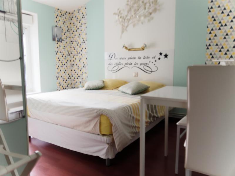 Les Victoriennes Bed & Breakfast Verdun-sur-Meuse Екстериор снимка